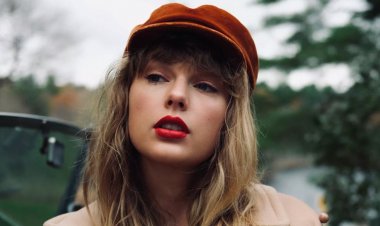 Rilis Lagu All Too Well (Taylor's Version), Apakah Gambaran Kisah Cinta Taylor Swift Dan Jake Gyllenhaal