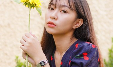 Simbolik Pemberian Bunga Matahari Kepada Orang Tersayang