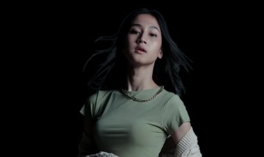 Masih Mau Lanjut Seperti Lirik Lagu Tak Ingin Usai Keisya Levronka